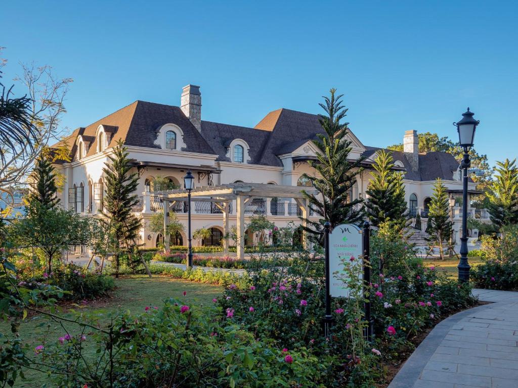 Grand Mercure Đà Lạt – Khu nghỉ dưỡng kiến trúc Pháp giữa thành phố ngàn hoa
