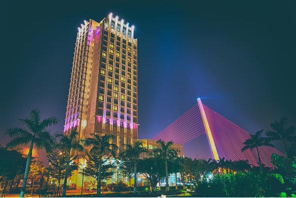 Grand-Mercure-Da-Nang-ivivu-1