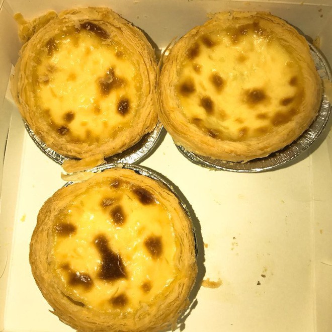 Bánh tart trứng giá 10 NDT bốn chiếc tại Hà Khẩu