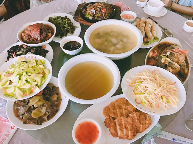 ha-khau-diem-du-lich-di-vua-gan-vua-de-lai-nhieu-do-an-ngon-cua-trung-quoc-ivivu-27 ha-khau-diem-du-lich-di-vua-gan-vua-de-lai-nhieu-do-an-ngon-cua-trung-quoc-ivivu-27