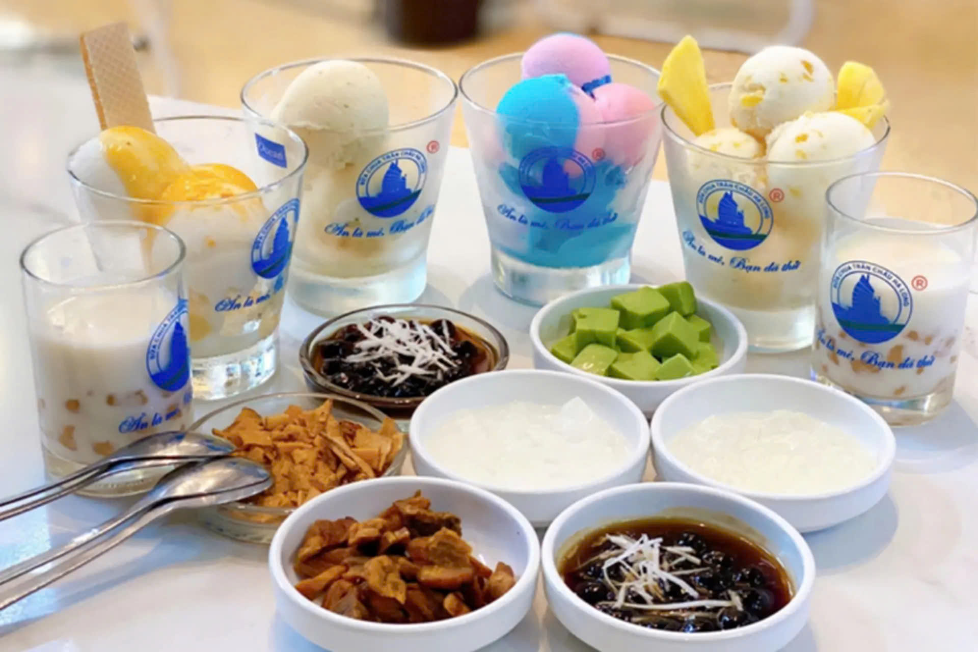 Sữa chua trân châu Hạ Long đặc sản Sữa chua trân châu Hạ Long - đặc sản Hạ Long
