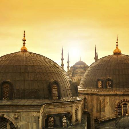 Thành phố Istanbul nằm trên hai lục địa Á Âu
