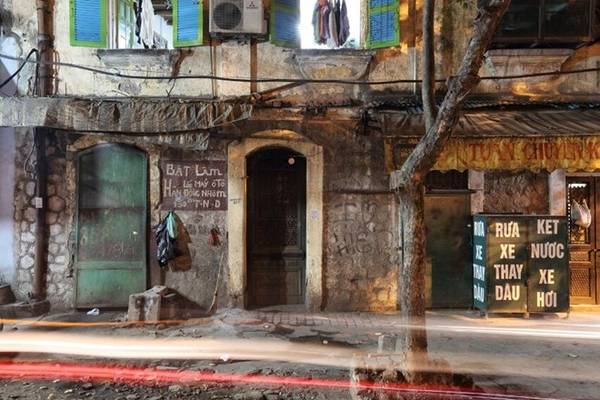 Triển lãm ảnh Hà Nội và Huế từ 18h tối đến 6h sáng