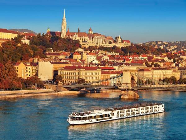 Budapest Hungary điểm đến lý tưởng giá rẻ tại châu Âu