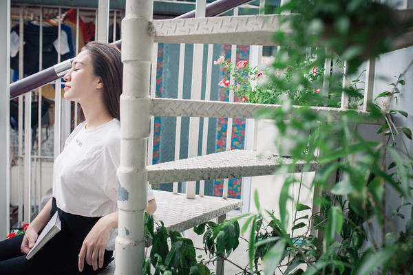 ha-noi-xinh-xan-lam-dung-cu-mo-ve-nhung-noi-xa-xoi-ma-chang-mo-ve-ha-noi-ivivu-1