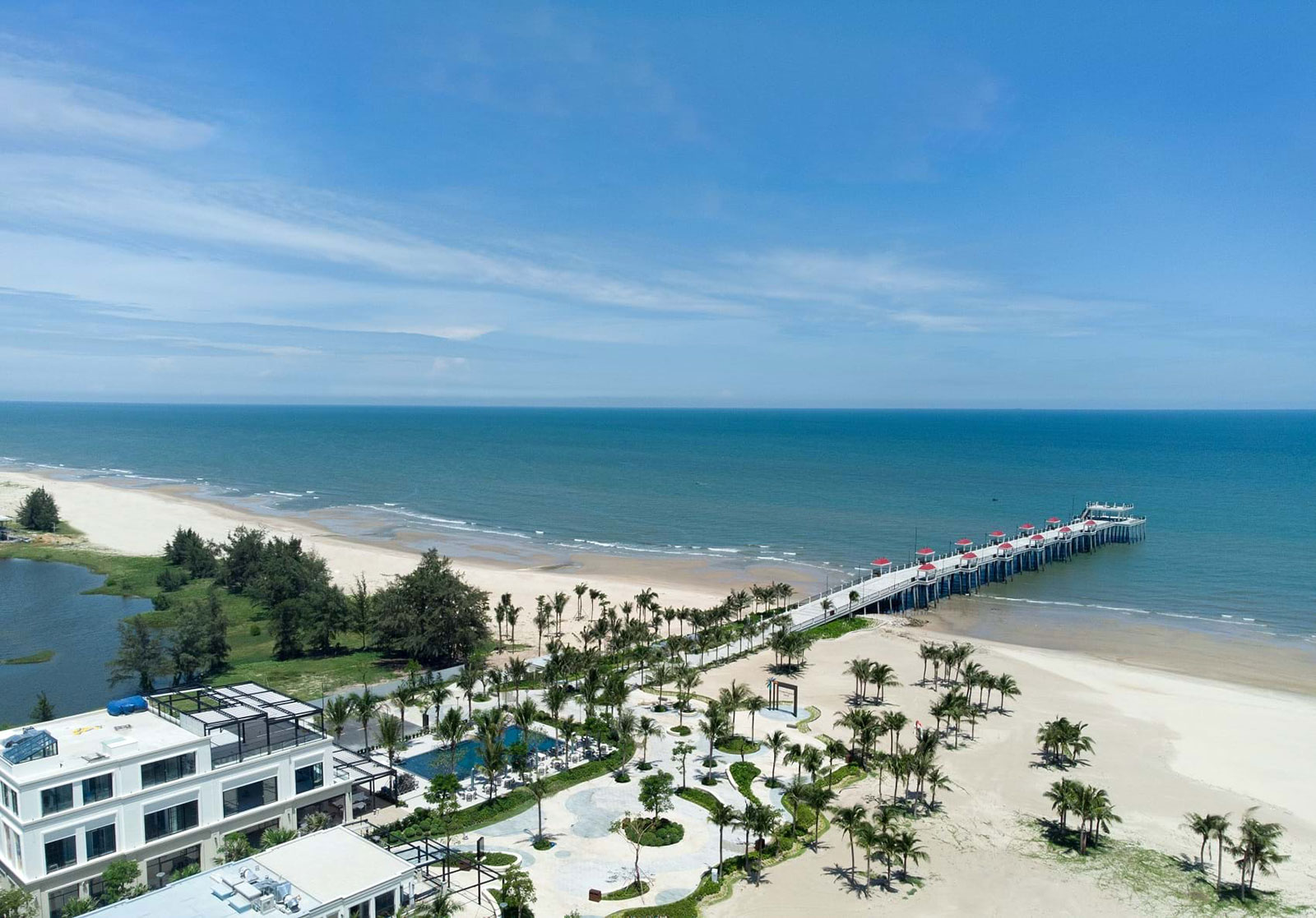 Nghỉ dưỡng và check-in nhiều địa điểm “xịn xò” cùng tour cao cấp Vũng Tàu 2N1Đ