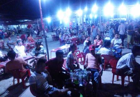 Thưởng thức hải sản tươi ngon tại Festival Thuận An biển gọi