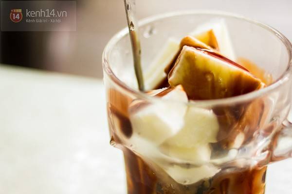 Sữa chua xắt miếng Hàng Nón