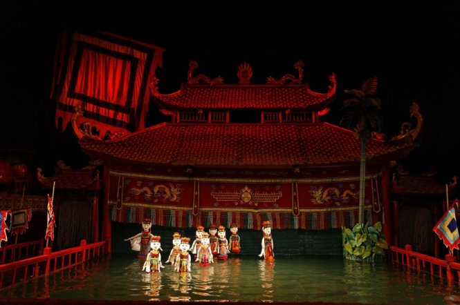 Kinh nghiệm du lịch Hà Nội xem múa rối nước truyền thống