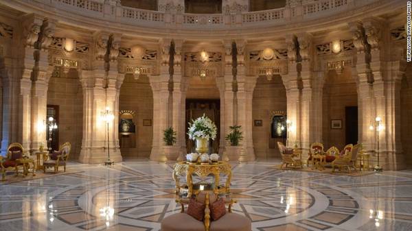 Thiết kế độc đáo của khách sạn hàng đầu thế giới Umaid Bhawan Palace