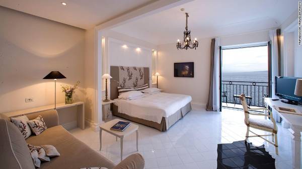 Bellevue Syrene khách sạn 5 sao cổ kính tại Sorrento Ý