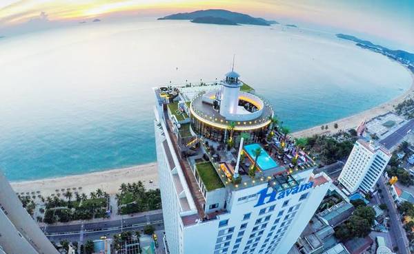 Khách sạn view biển tuyệt đẹp tại Nha Trang