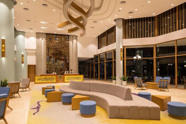 he-di-phu-quoc-quy-nhon-o-khach-san-resort-5-sao-ve-may-bay-chi-3.999.000-dong-ivivu-21