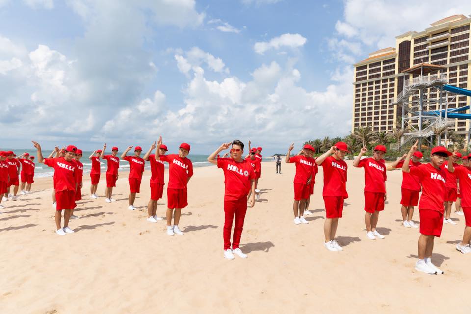 hello-dam-vinh-hung-the-gran-ho-tram-strip-vung-tau-ivivu-5