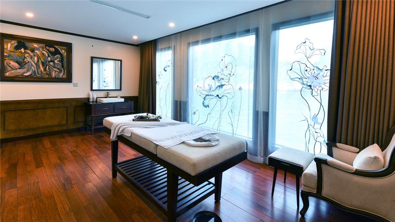Phòng Spa du thuyền Heritage Bình Chuẩn Cát Bà