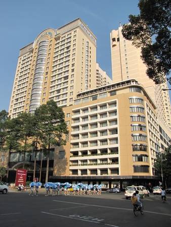 Khách sạn Caravelle nay
