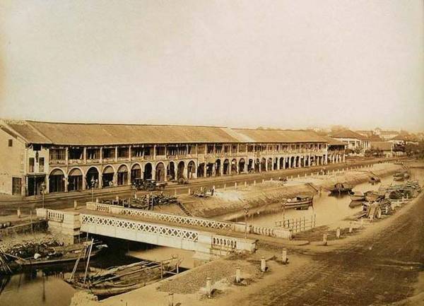 Đường Nguyễn Huệ xưa