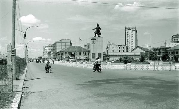 Bến Bạch Đằng