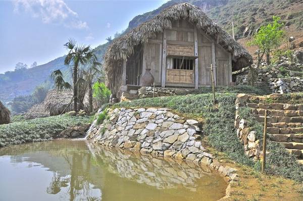 Hmong Mountain Retreat