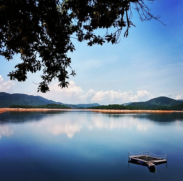 Du lịch Hồ Phú Ninh Quảng Nam view hồ từ trên cao