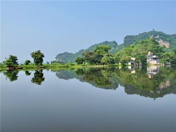 Du lịch Hồ Quan Sơn điểm đến dã ngoại cuối tuần gần Hà Nội