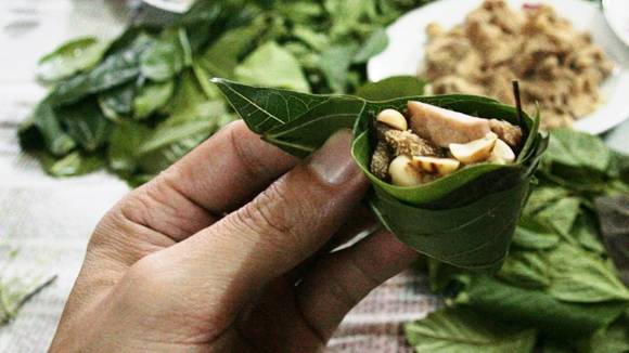 Đặc sản gỏi cá cuốn phễu lá độc đáo của vùng Mỹ Đức
