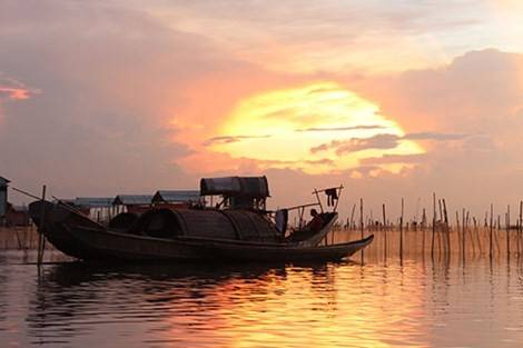 hai-san-tuoi-song-tai-dam-chuon-hue Hải sản tươi sống thơm ngon tại đầm Chuồn Huế