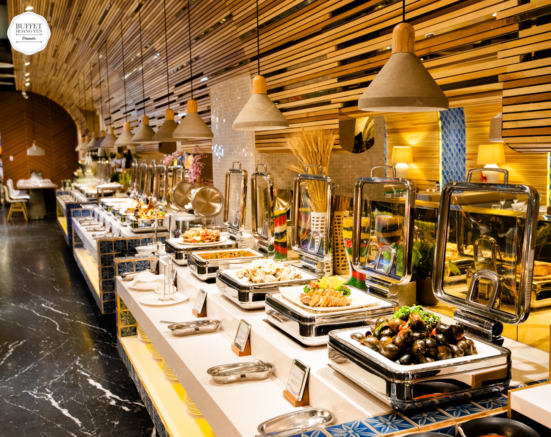 Không gian Hoàng Yến Buffet Premier