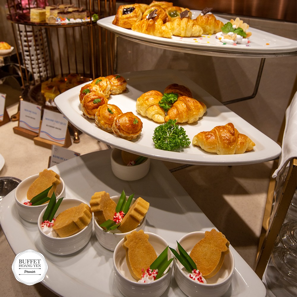 Buffet cao cấp Hoàng Yến Sài Gòn