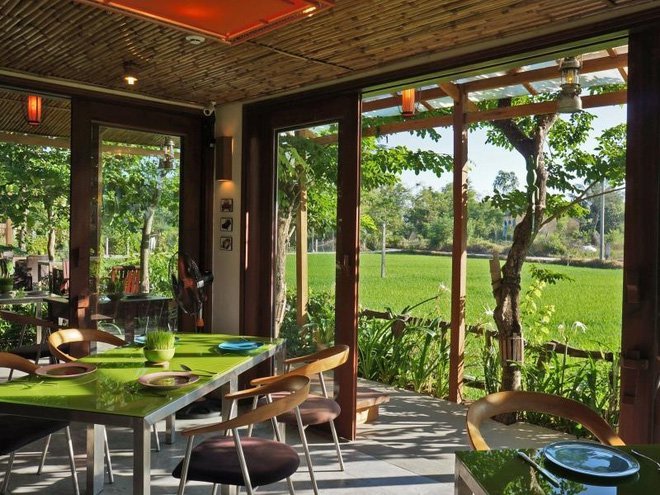 Không gian phòng khách sạn Hội An Chic Hotel