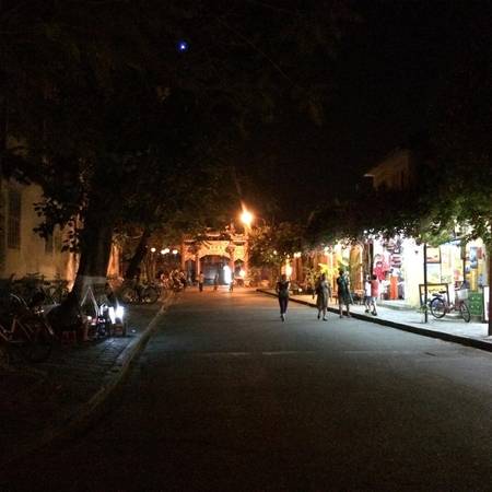 Thu phí Hội An áp dụng cho du khách trong và ngoài nước