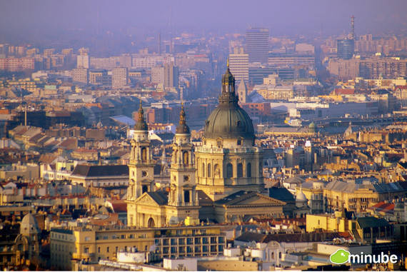 Budapest với cuộc sống về đêm náo nhiệt