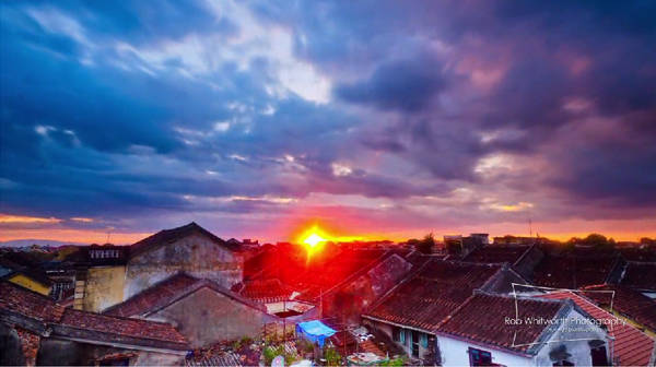 Một ngày bình yên ở Hội An qua ống kính khách Tây Một ngày bình yên ở Hội An qua ống kính khách Tây