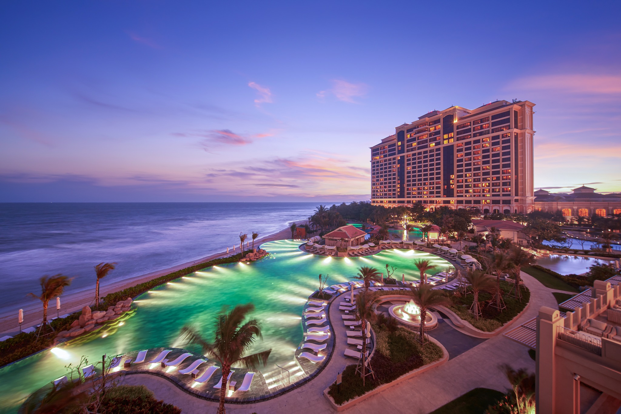 holiday-inn-he1bb93-trc3a0m-ivivu-9-1 Holiday -Inn -Hồ -Tràm-ivivu-9