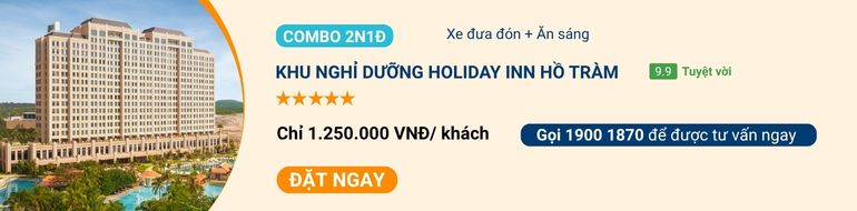 Hồ bơi và không gian nghỉ dưỡng tại Holiday Inn Hồ Tràm