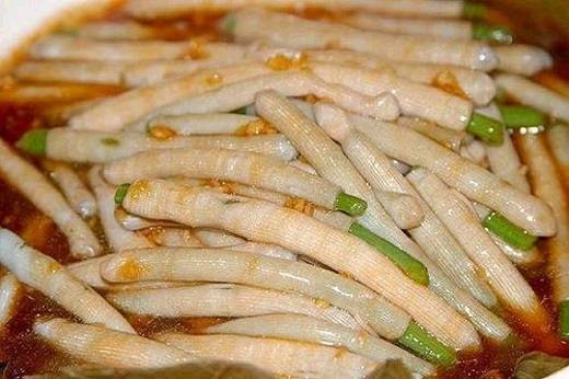 Sá sùng - món ăn đắt đỏ nhưng rất đáng để thử một lần trong đời. (Ảnh: Internet)