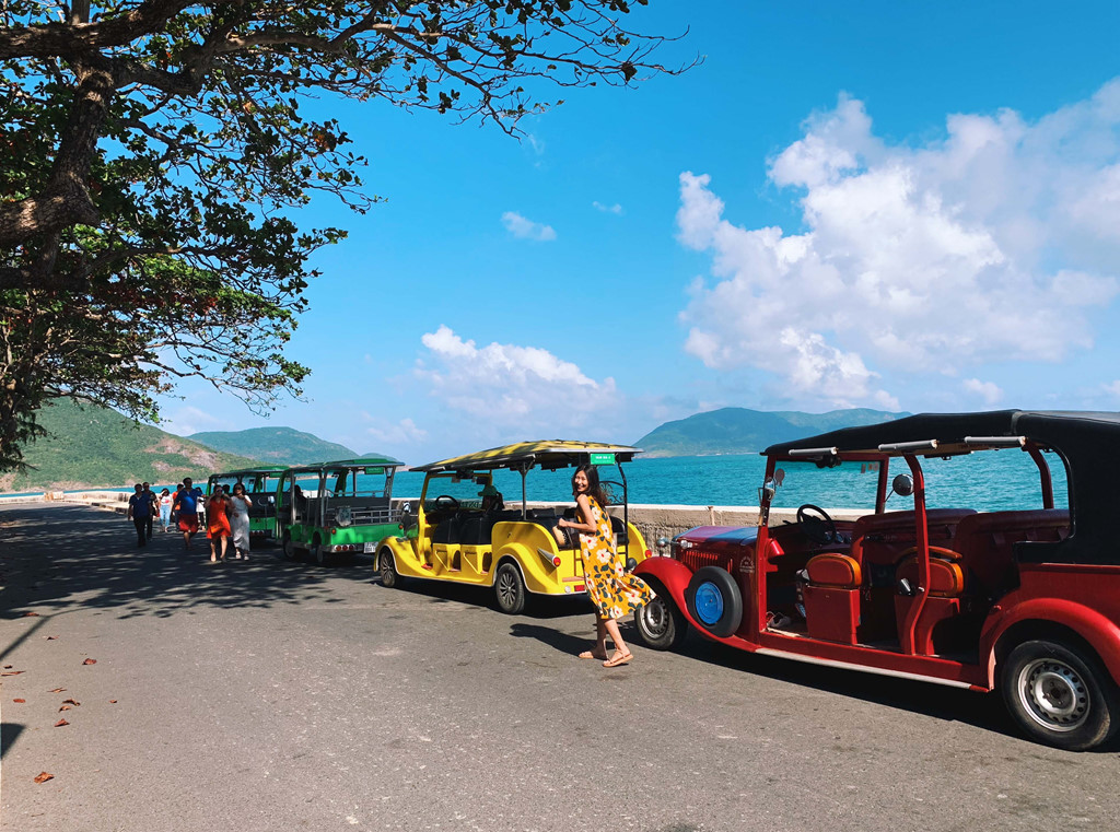 Xe điện du lịch Côn Đảo