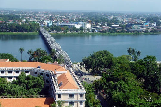 Cầu Trường Tiền, Huế - iVIVU.com Cầu Trường Tiền, Huế - iVIVU.com