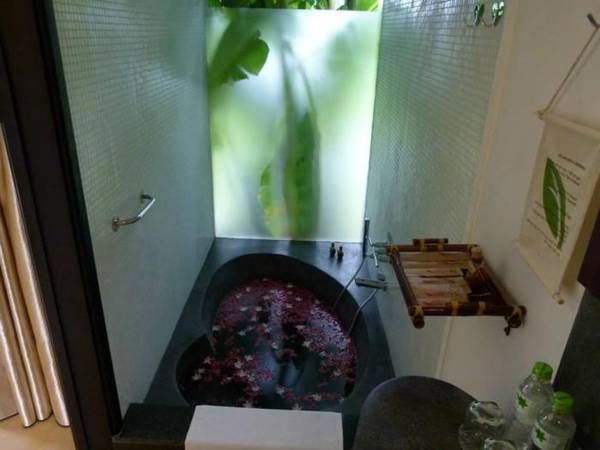 Riverside Boutique Resort Spa Huế