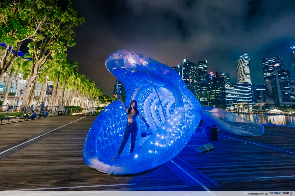 Tác phẩm Plastic Whale i Light Singapore