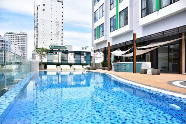 Sảnh đón khách hiện đại tại ibis Styles Nha Trang