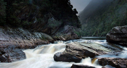 images672222_redsvn_halong_lonely_planet_04 images672222_Redsvn_Halong_Lonely_Planet_04