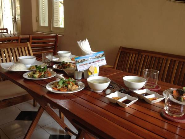 Voucher giảm giá khi đặt phòng khách sạn từ nhà hàng đối tác CHUYENDI.VN