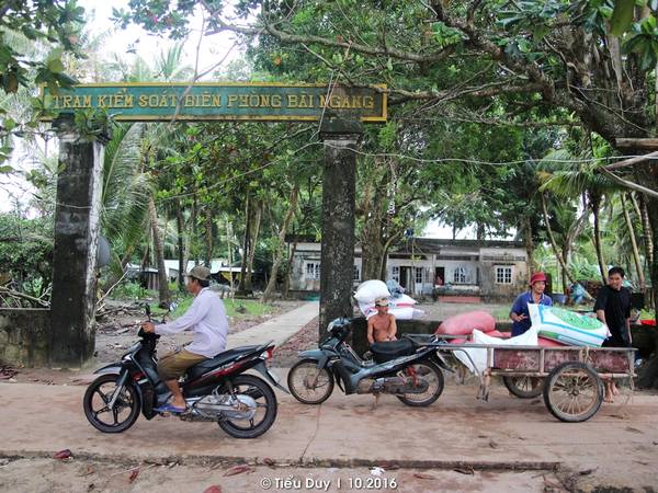Cuộc sống giản dị của người dân làng chài Rạch Tràm