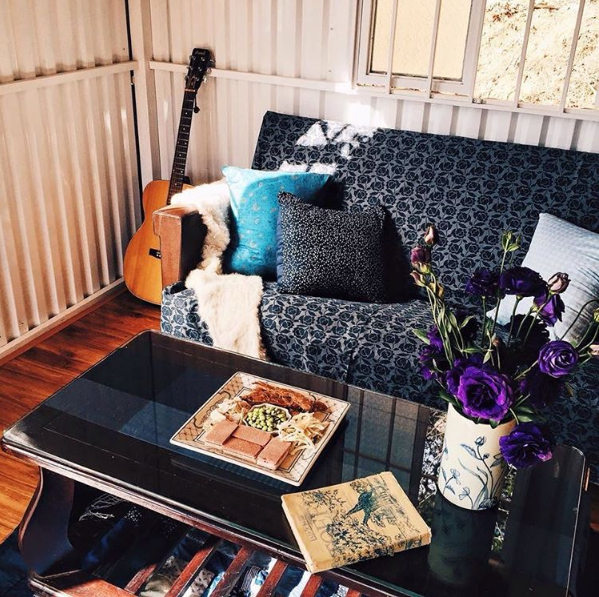 INDIgo home Đà Lạt góc đọc sách
