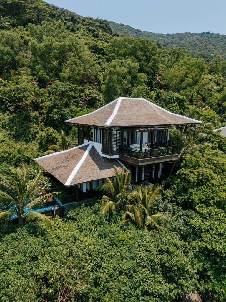 Biệt thự giữa rừng tại InterContinental Đà Nẵng Sun Peninsula