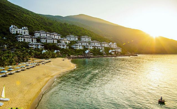 Sảnh chính sang trọng tại InterContinental Danang Resort