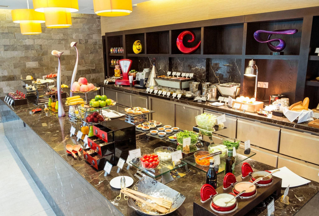 Không gian phòng nghỉ InterContinental Hà Nội Westlake