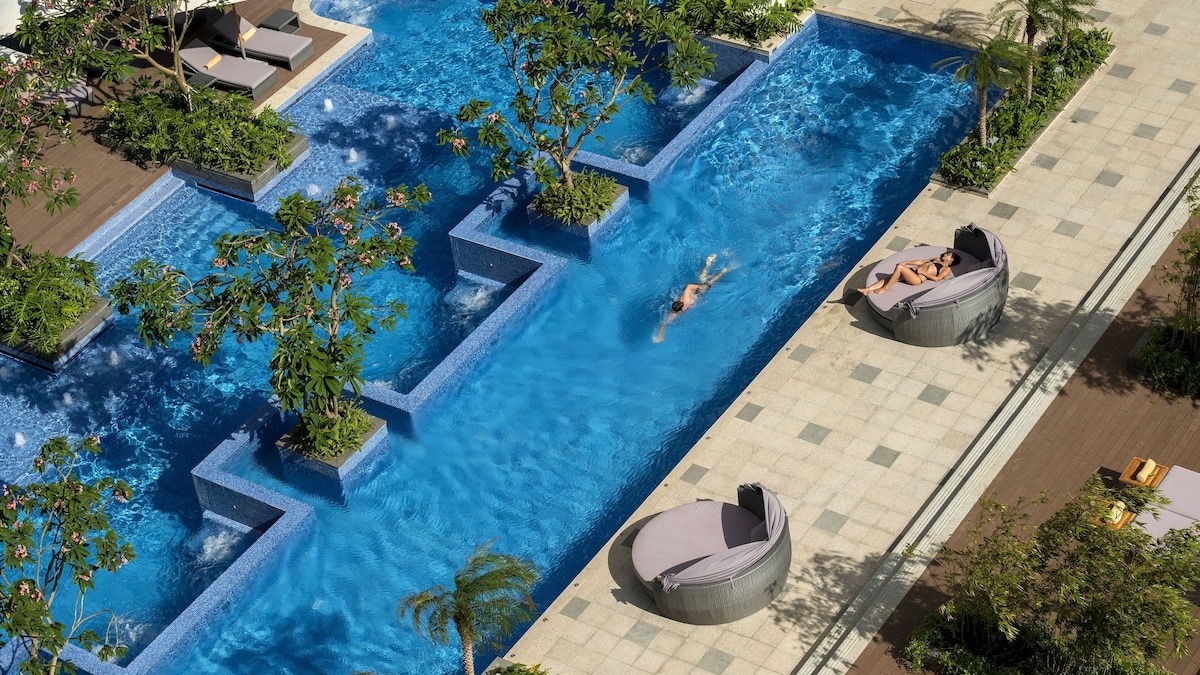Khu vực hồ bơi Intercontinental Nha Trang