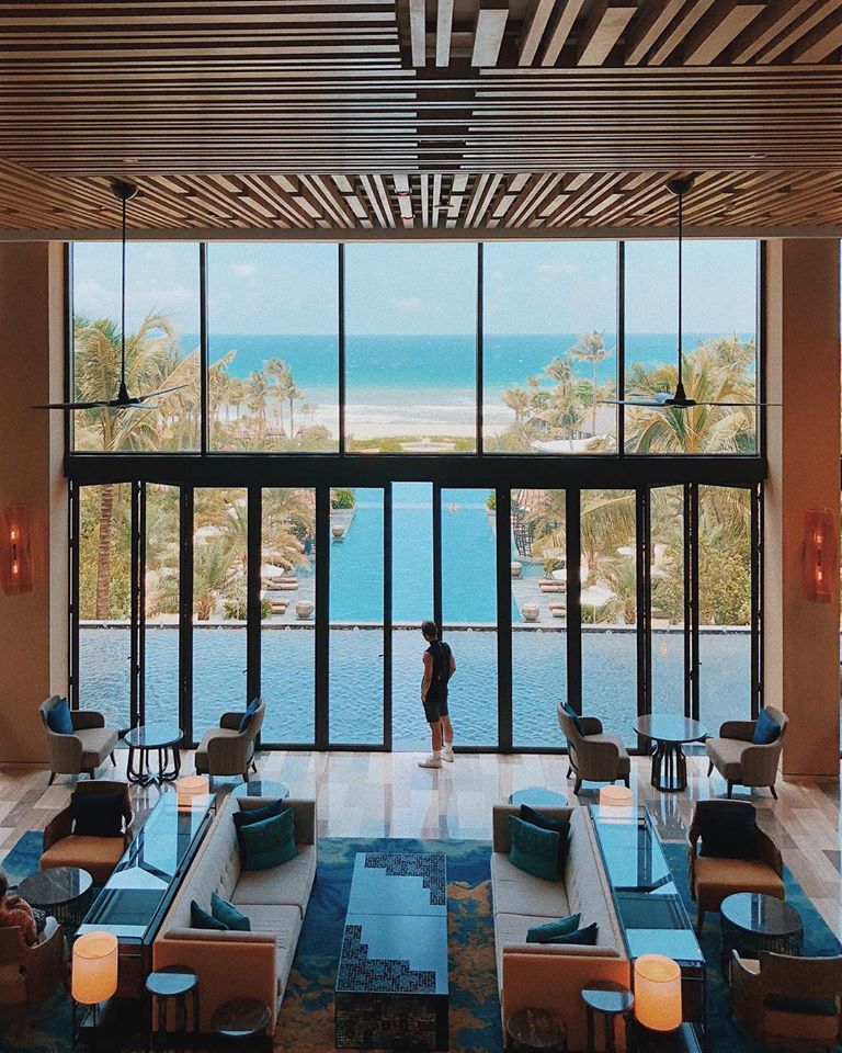 Lễ tân InterContinental Phú Quốc Long Beach